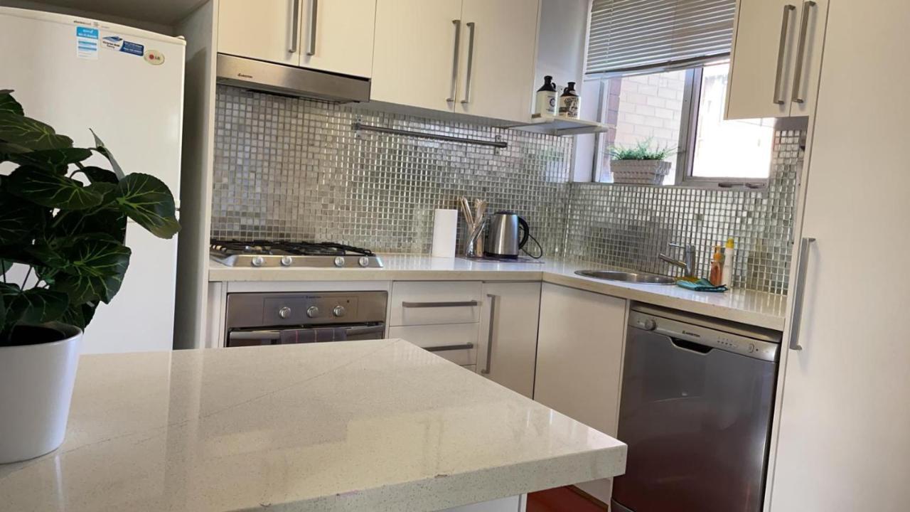 St Kilda Beachfront 2 Bedroom Apartment Melbourne Ngoại thất bức ảnh